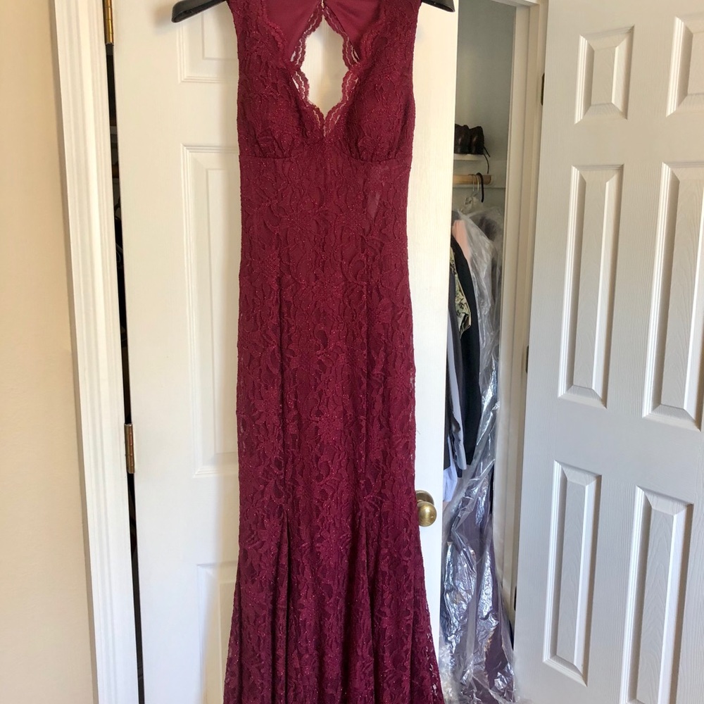 Gorgeous Red Low Cut Backless Evening Gown